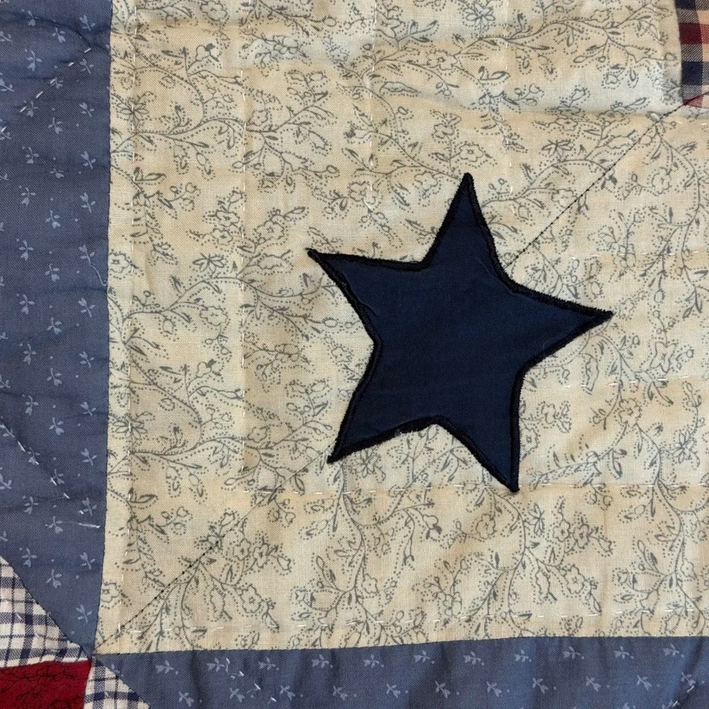 Handmade Americana Patchwork Quilt Betsy Ross Flag Queen 98x88 Red White Blue